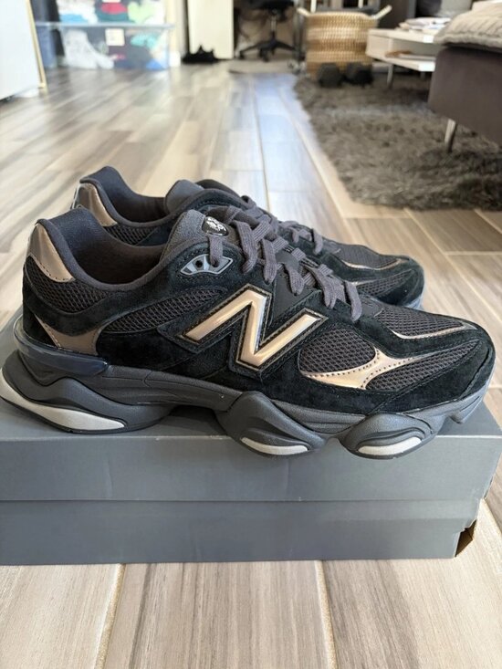 Men\'s New Balance 9060 Shoes - Black Copper U9060BRO